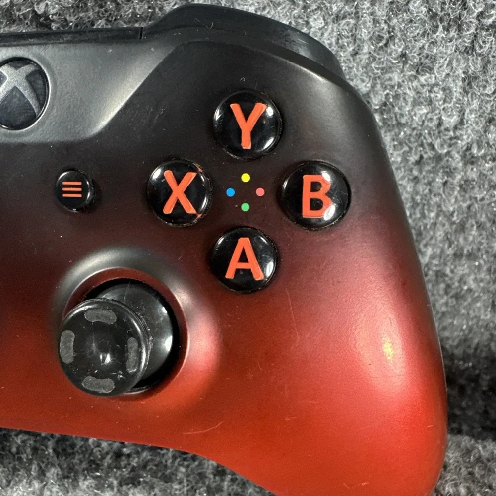 Microsoft Xbox One Volcano Shadow Special Edition Wireless Controller‎ -